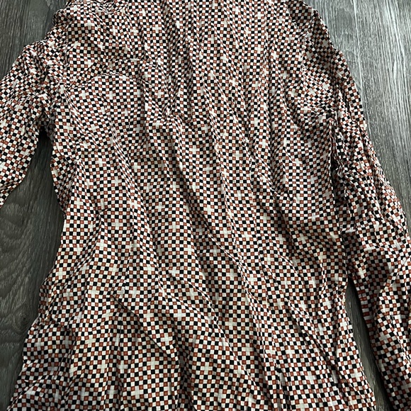 Tory Burch blouse; beautiful 100% cotton half button blouse size 4 - Picture 6 of 6